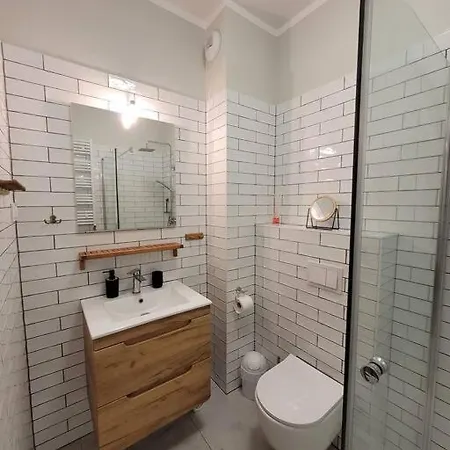 Widok Na Las, Pod Reglami شقة شكلارسكا بوريبا